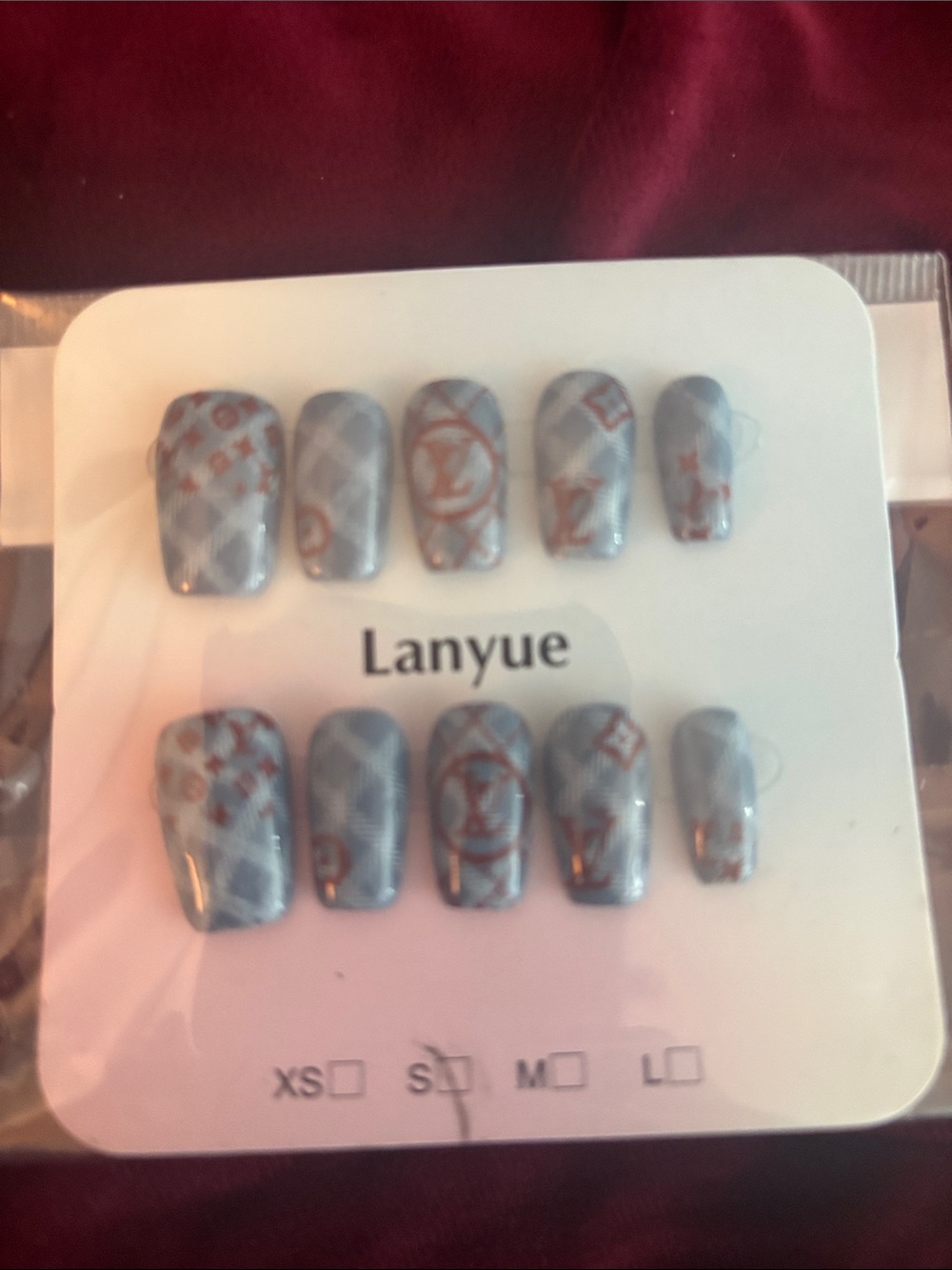 Grey Patterned Press-On Nails - 10 Pack